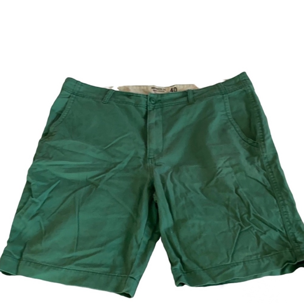 Mens size 40 green Old Navy BROKEN-IN khaki shorts